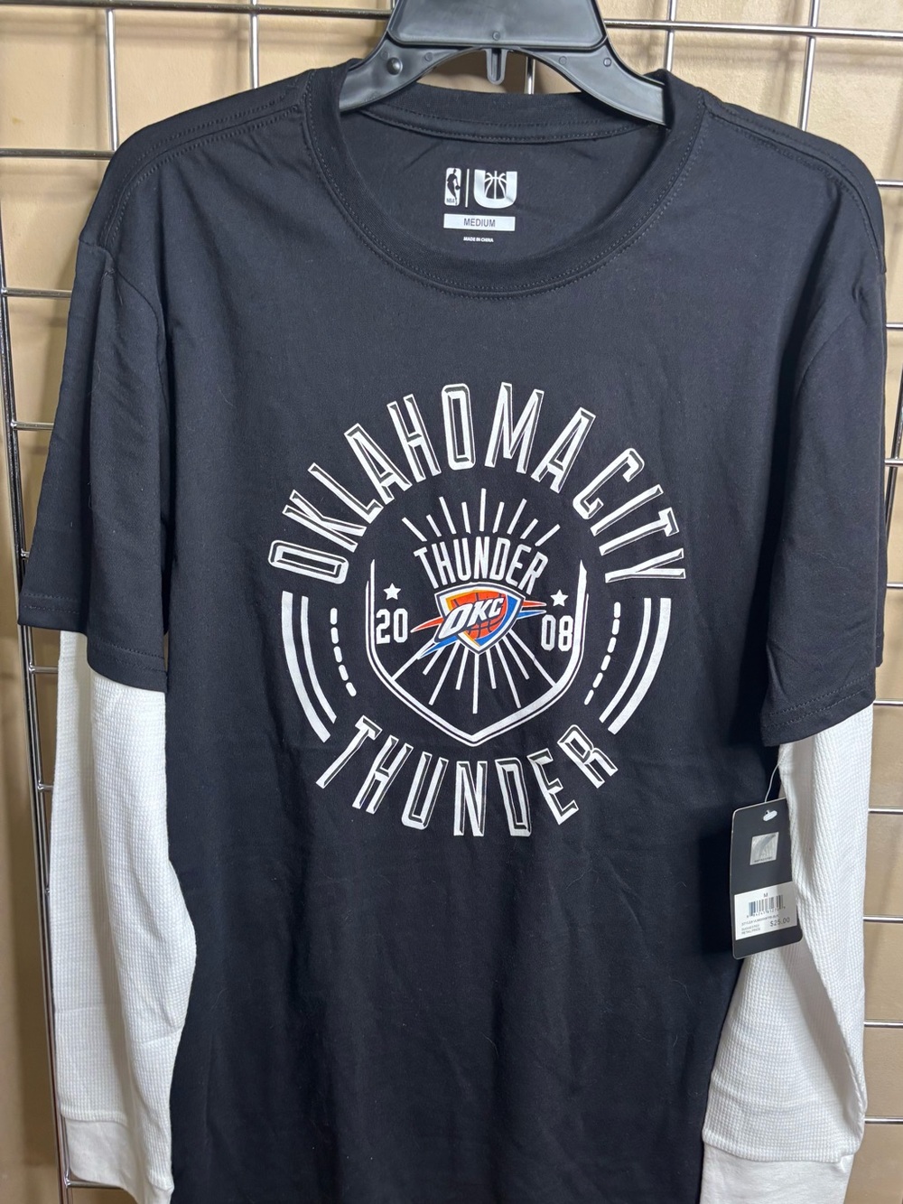 NOS Oklahoma City Thunder Men Sz M Waffle Weave Long Sleeves NBA U Game